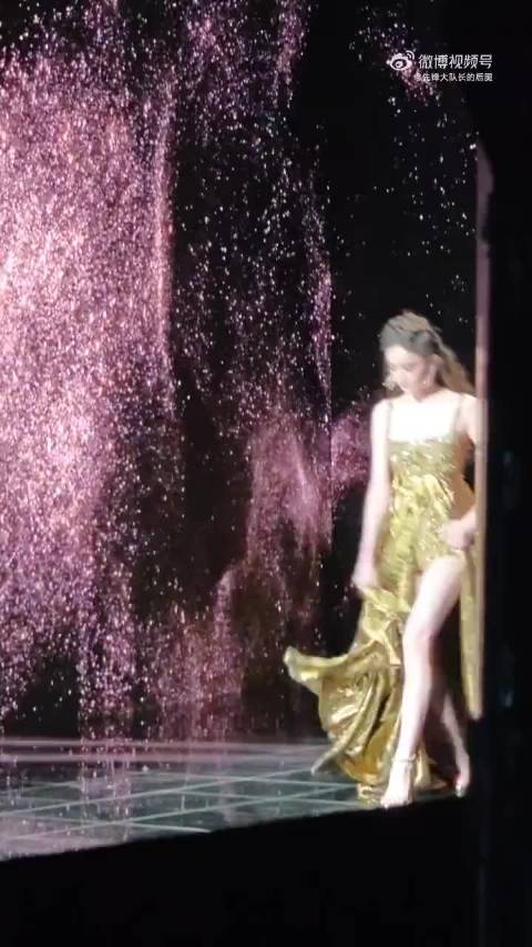 娜扎红毯名场面