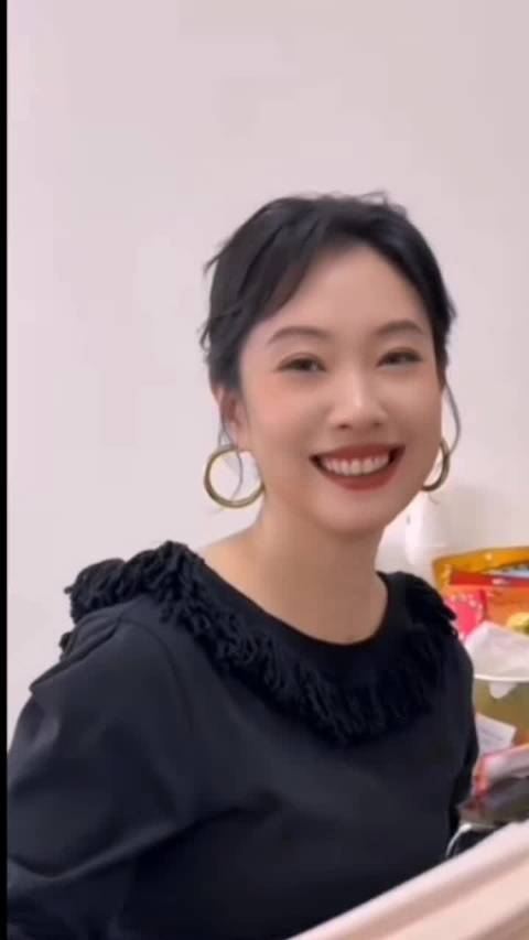 姐姐好萌@王佳佳Esther