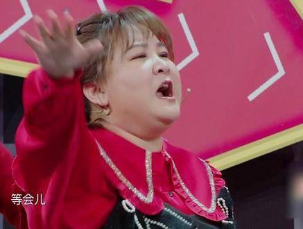 贾玲现场点名要考《乡村爱情》的集数，这追剧深度，妥妥铁粉无疑！