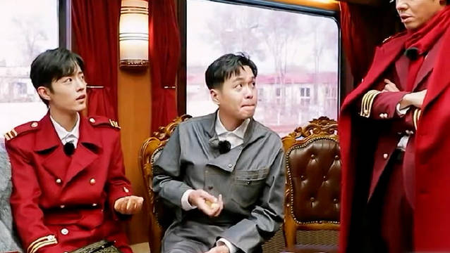 何炅巧妙回应张若昀，先后提及陈情令与庆余年