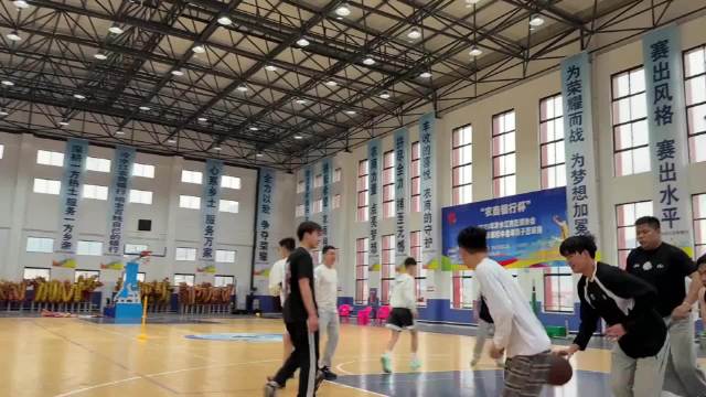 浙江老家野球场的强度