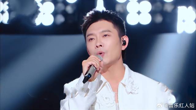 杨宗纬宝石哥《若月亮没来》神仙合作，Rap一来炸裂！