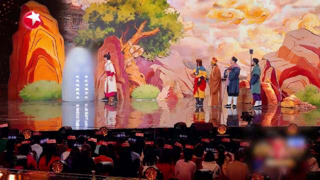 哎呀我~这个唇红齿白的小白龙可太水灵了！