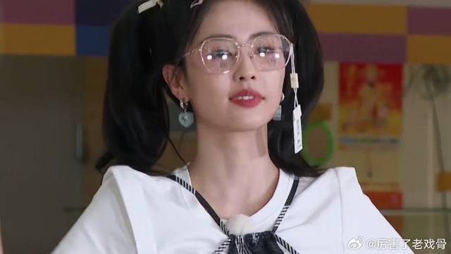 导演对白鹿精美存疑 白鹿彻底要闹了：我比不过两个假的！