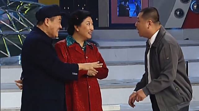 还是以前的春晚小品好看，要啥自行车这梗我能玩20多年 赵本山范伟高秀敏 卖拐