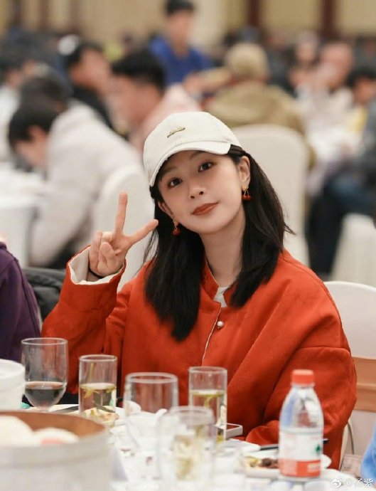 《玉兰花开君再来》剧组是如何营造拍摄氛围的？