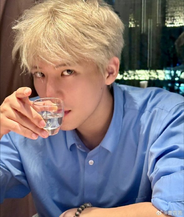 观众对于王安宇版的年轻沈腾，评价是像还是不像？