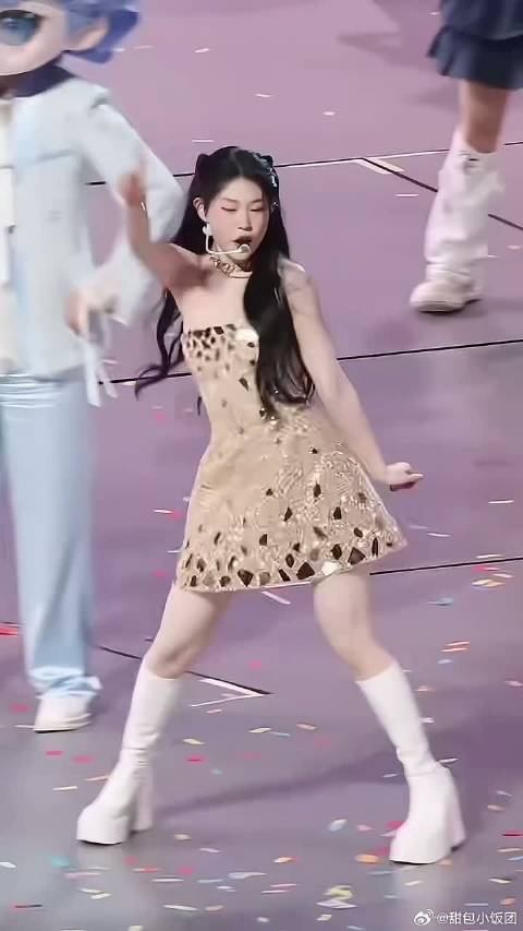 美美桑内沈佳润 活动现场 状态满满 青春靓丽 美爆了