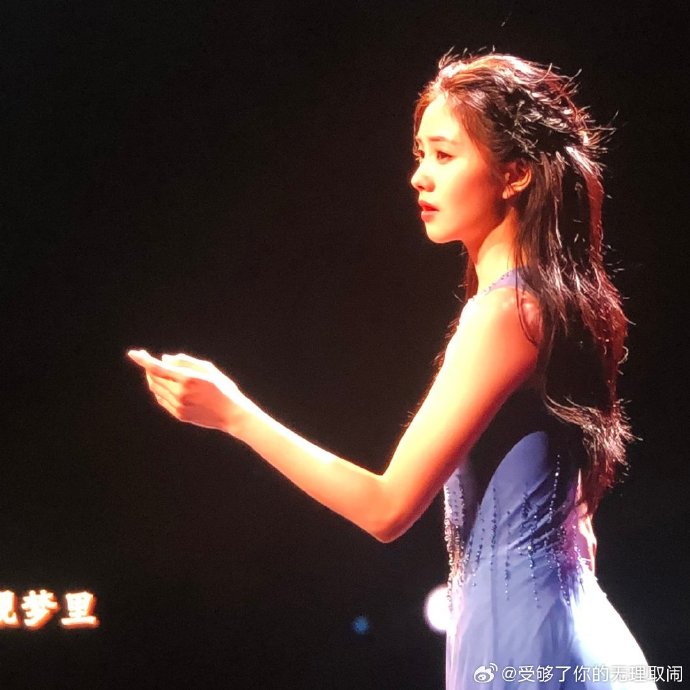 海来阿木为什么用“太特别了”来形容与刘浩存的这次合作？