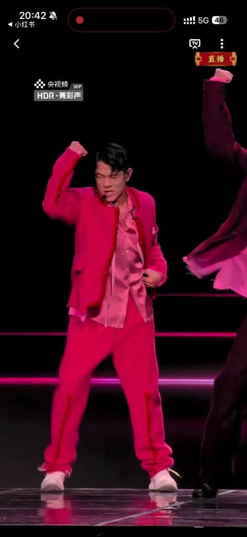 果然法拉利老了还是法拉利，和郭富城比起来我才像老人