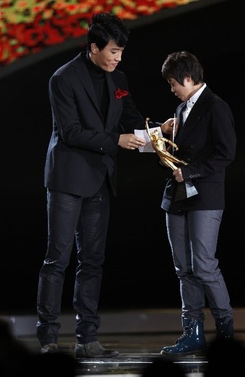 林丹王濛分获体坛风云人物男女最佳--新闻中心