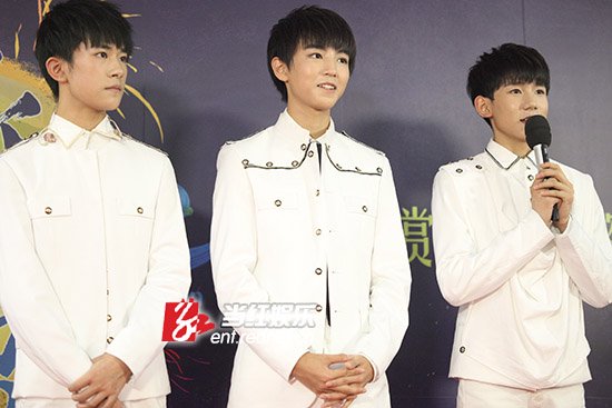 赵雅芝芒果秋晚对唱SNH48 王俊凯高考志愿要回家问爸妈