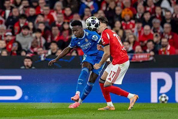 世界波制胜投诉让比赛中断 熊皇助皇马抢得先机