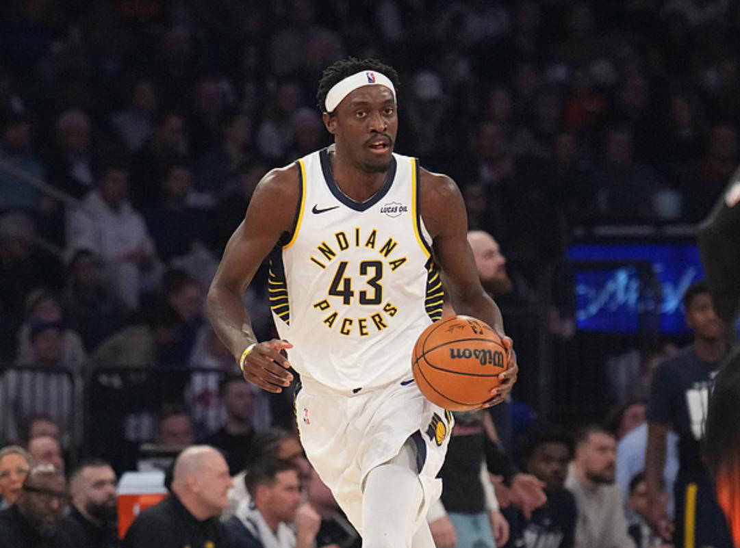 西亚卡姆30+6+4+3未获最佳奖，文班创80年NBA纪录震惊全场_申京_比赛_1