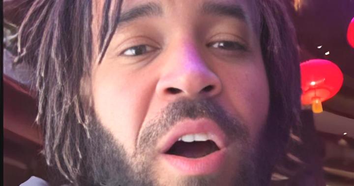 周琦+麦基PK大王加白边，谁占上风？