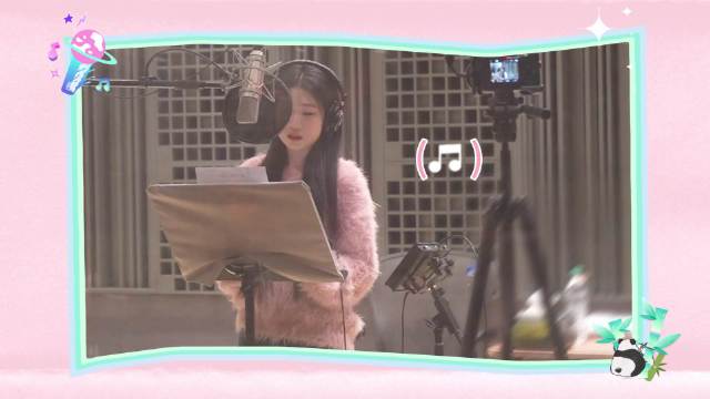 沈佳润录制新歌《抱一抱笑一笑》年味十足