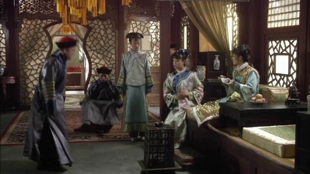 莞常在处置康公公背叛显稚嫩，宫中仆从易变需提防