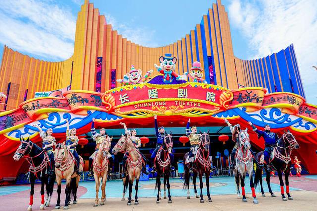 汗血宝马亮相《长隆秀》。受访者供图