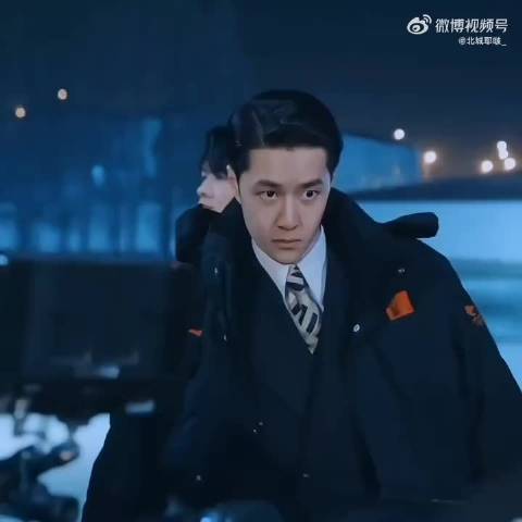 原来叶先生私底下是个小可爱