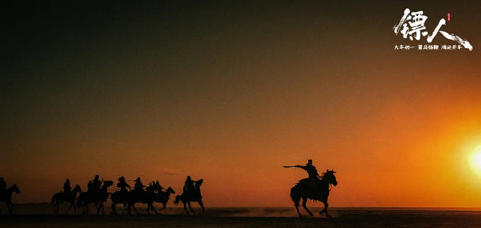 电影《镖人》中吴京、李连杰、张晋客栈三方缠斗那场戏有多精彩？