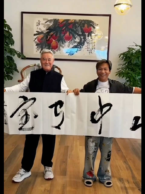 宋小宝过年看望老恩师赵本山，一日为师百日恩，师徒情深