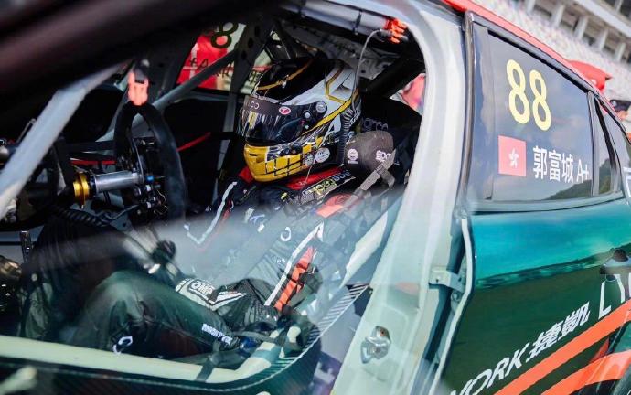 郭富城和王一博聊赛车具体都聊些什么内容？