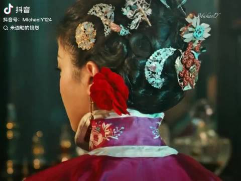 看评论说宫泽和王祖贤的关系很不好 但是还能演出情投意合的模样 演技无敌