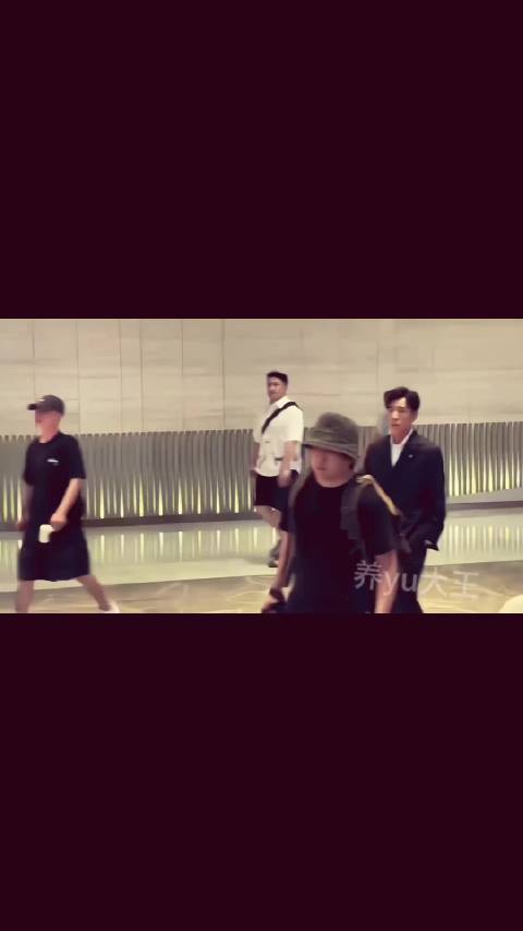 我要怎么说我不爱你.