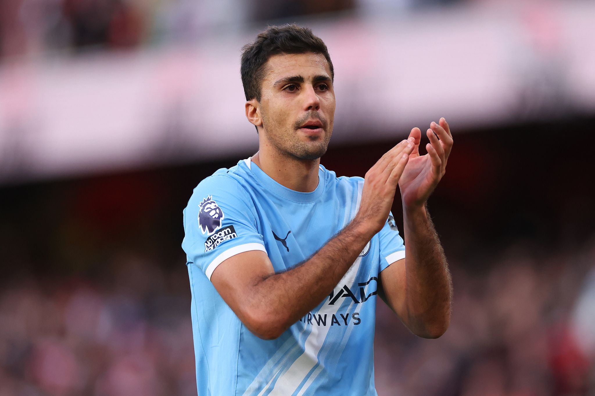 ‘他正在谈判’——罗德里父亲更新曼城球星未来动态|埃尔南德斯|曼城|瓜迪奥拉|皇家马德里|米兰德比|罗德里|马德里竞技