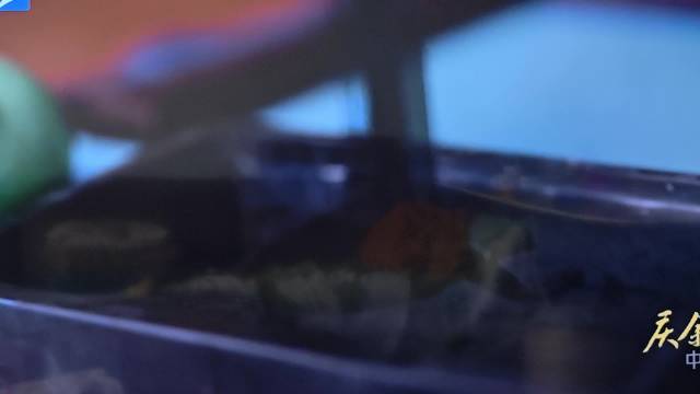 《庆余年》，写的无厘头，拍的无厘头，却有内涵有深度，有正能量，@张若昀