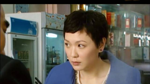 李国荣好心帮忙反被缠上，阿妹得寸进尺败好感