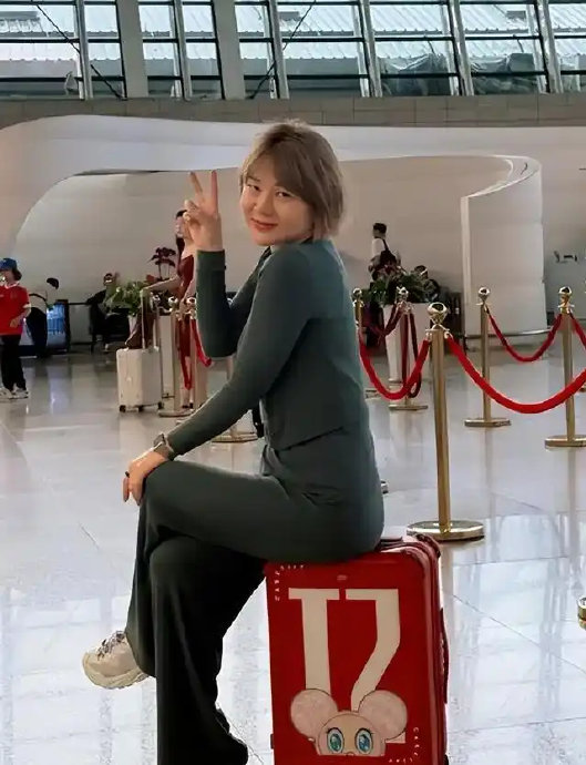 除了徐璐，还有哪些明星公开反对过度减肥，倡导健康美？