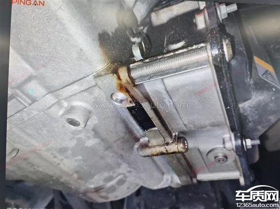 上汽大众朗逸变速箱漏油经销商推诿