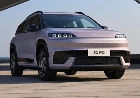 2025车市总结丨10-15万价位三款产品力出众的新能源SUV