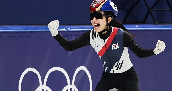 韩媒：金吉莉以兰博基尼般速度成就新女王 老将崔敏静成冬奥奖牌王