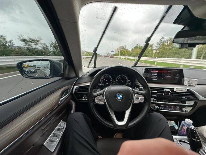 混动　SUV　配置对比　谁的科技配置更全_汽车