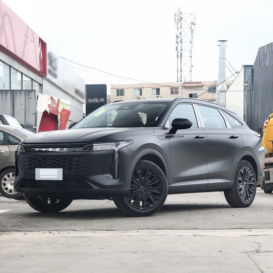 20万内四款中型SUV横评：谁是全家出行的理想之选？