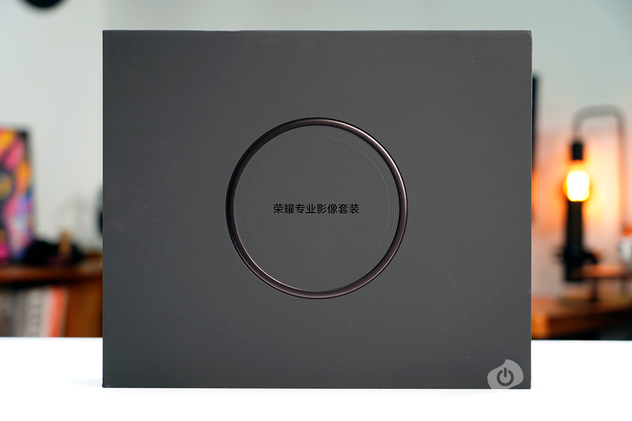 解锁单反级拍照体验 荣耀magic 8 rsr保时捷设计专业摄影套装评测