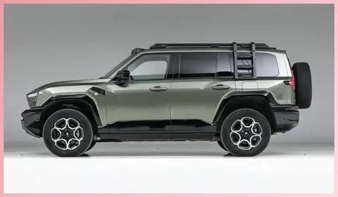 猛士造了一辆“豪华越野车”！车长5100mm，仅4.63L油耗喝92油