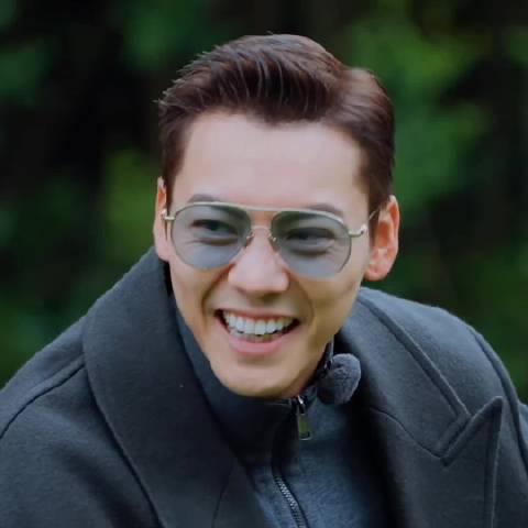 过年就要开开心心