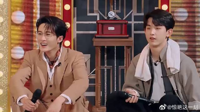 檀健次：带我玩就行了，大哥开始抢手了，这反转！