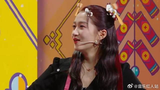 腾式表演派太牛了，晓彤直言花花演技进步好多，太好笑了！