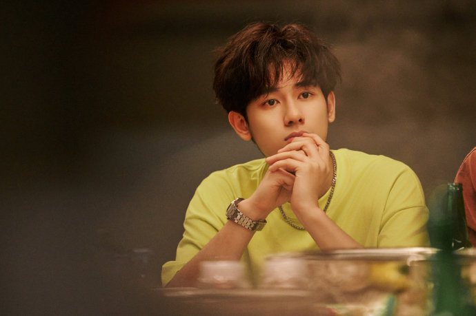 胡先煦在《飞驰人生3》的落败片段是如何演绎出“破碎感”演技的？