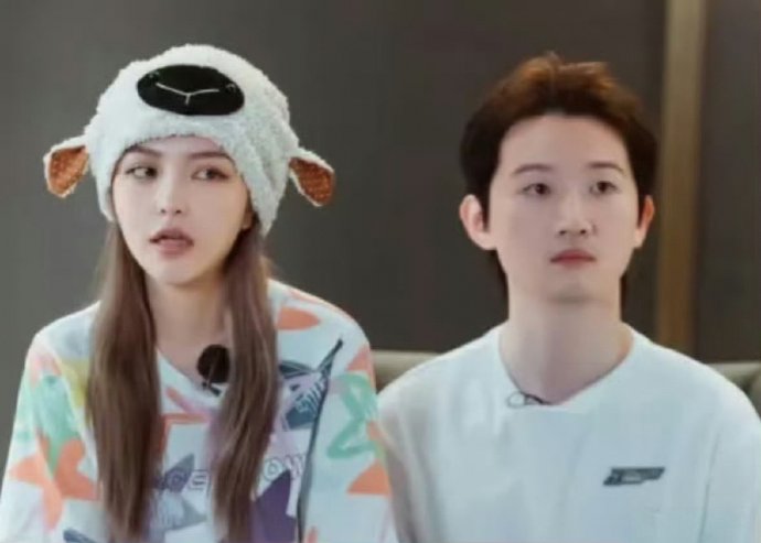 好利来大公子罗昊和周扬青当初在综艺里具体发生了什么冲突？