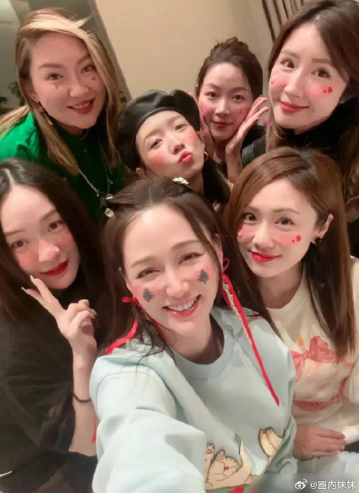 陈乔恩艾伦马来西亚过年首曝光！霍思燕刘芸齐聚，婚后生活大变样