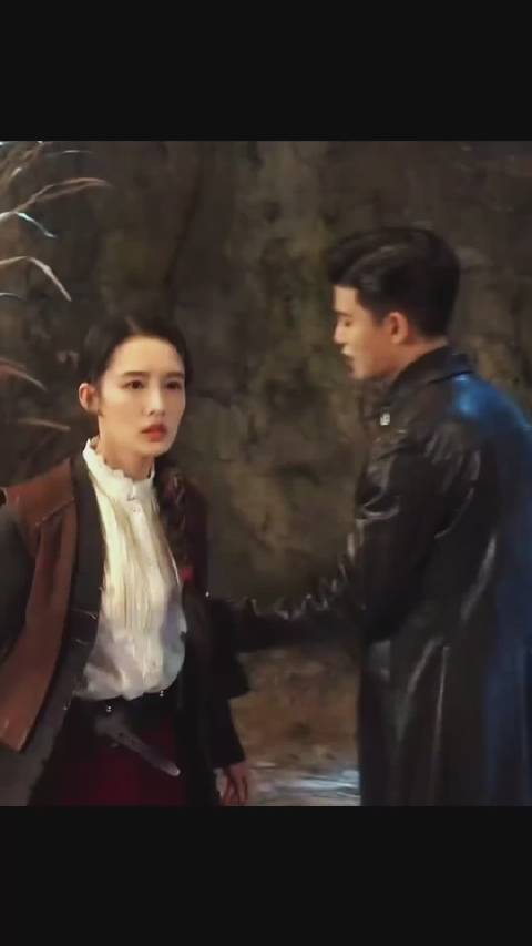 哭戏完全融入到角色的悲伤，难出情绪