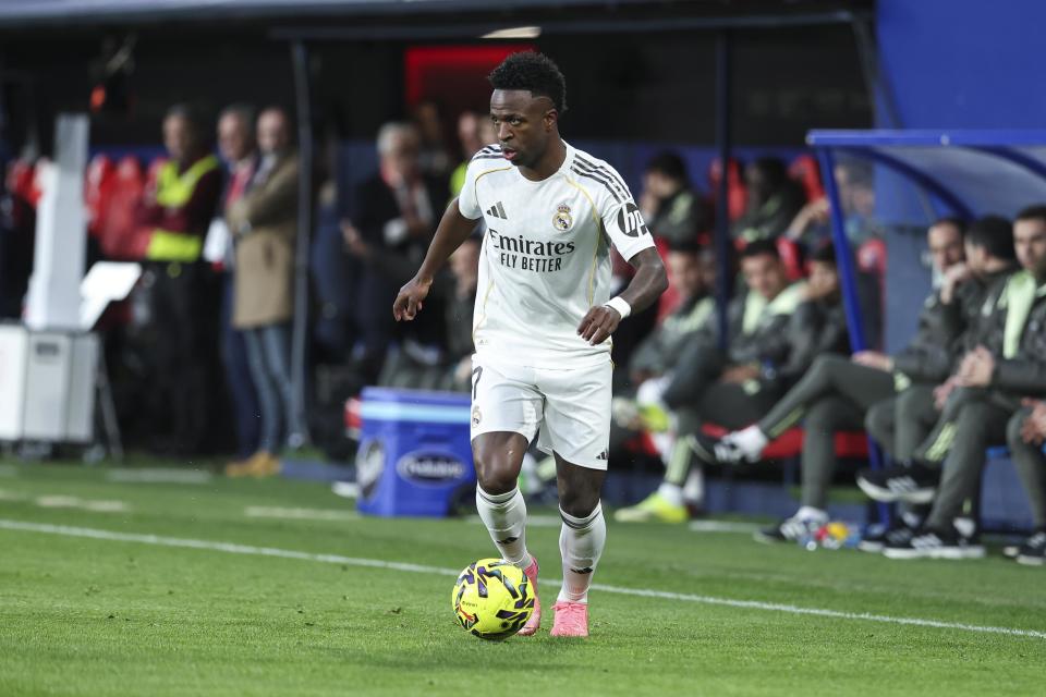 维尼修斯vs奥萨苏纳全场数据：射门5进球1，关键传球2越位1