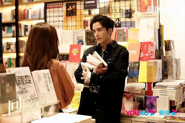 张新成讲述出演《这么多年》的原因：大家总说我是小鲜肉，现在时候到了