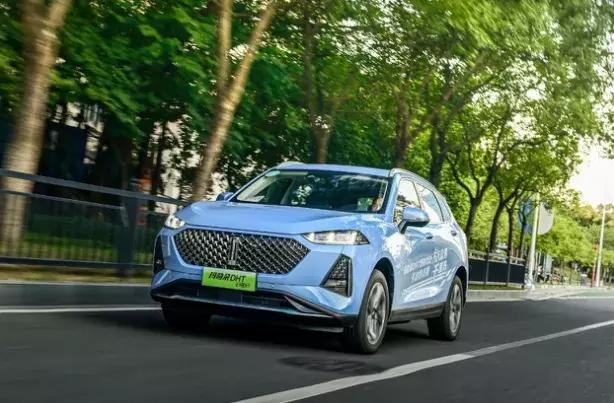 万人众测魏牌玛奇朵DHT与DHT-PHEV是何体验？