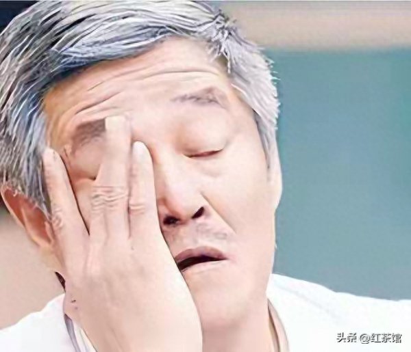 68岁赵本山近况：卖房卖飞机救女，心病好转否？